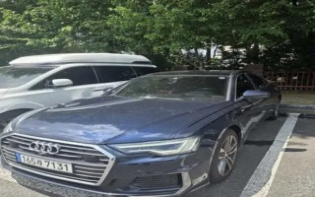 수원중고차직거래사이트추천 A6 (C8) 40 TDI 프리미엄 매물 사진 14 - 2022/07 117,767km